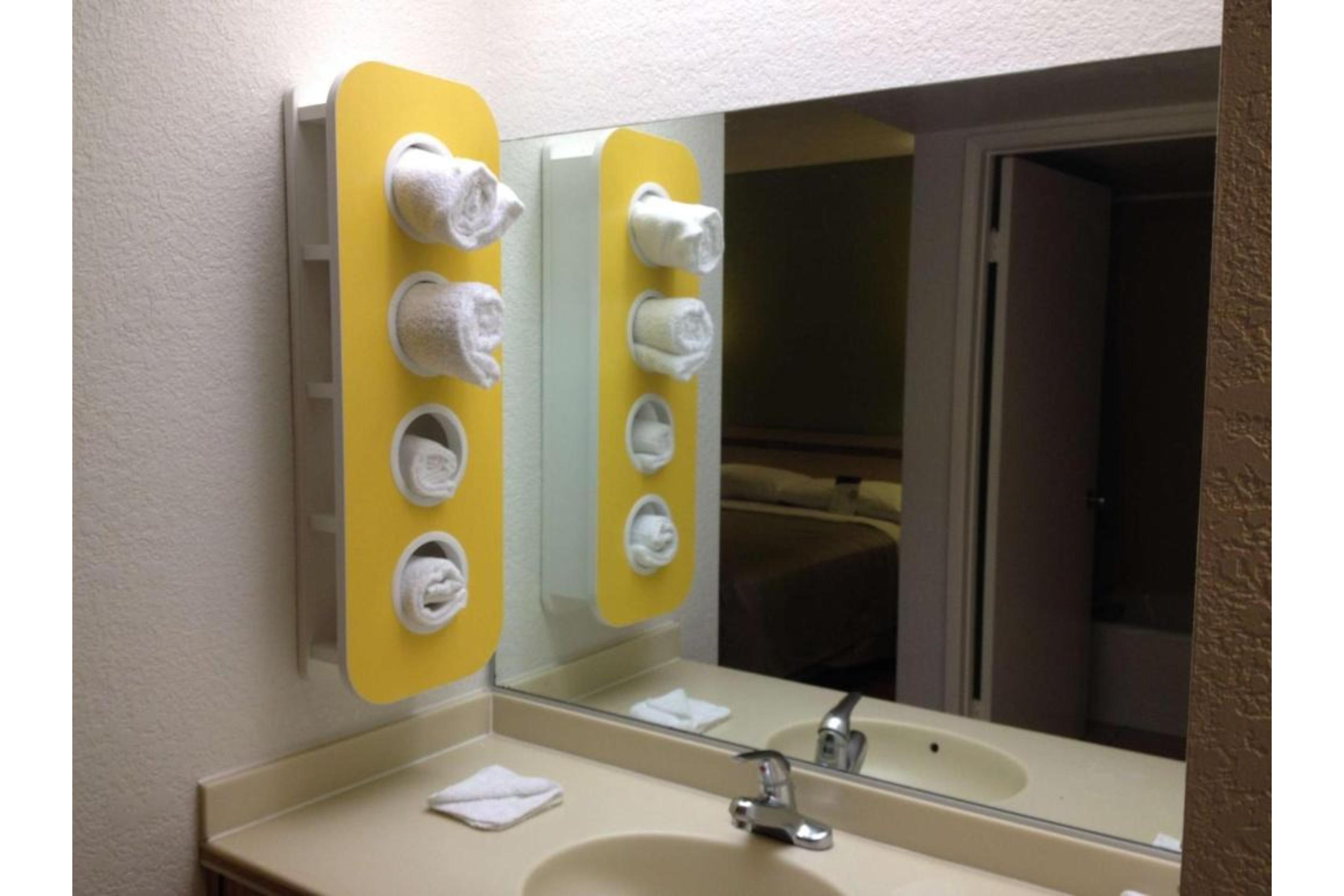Motel6 Hemet, CA 16/16