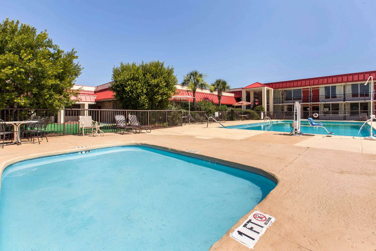 Ramada by Wyndham Santee I-95 5/17