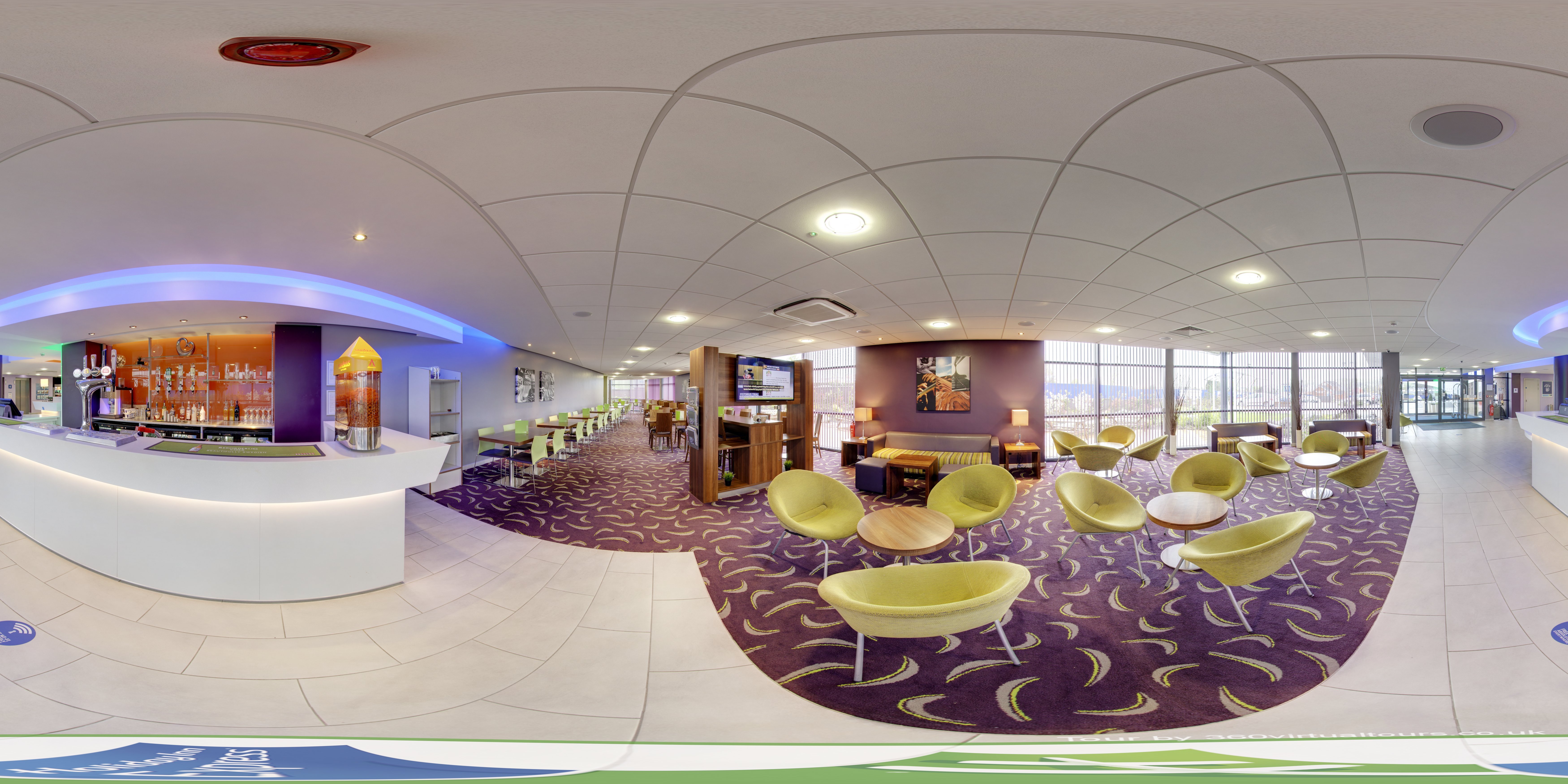 Holiday Inn Express Dunstable 8/26