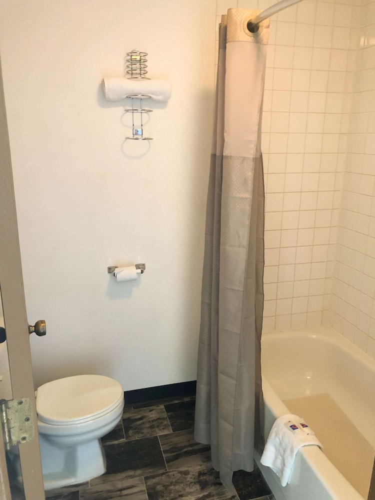 Motel6 Missoula, MT - Wye - Travel Plaza 12/15