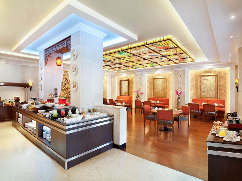 NOVOTEL SOLO 48/64
