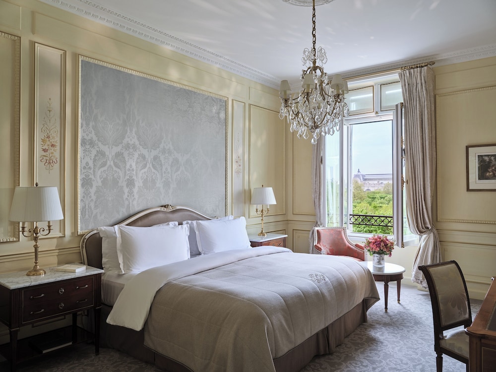 Heritage, Suite, King and Twin Beds, Park View