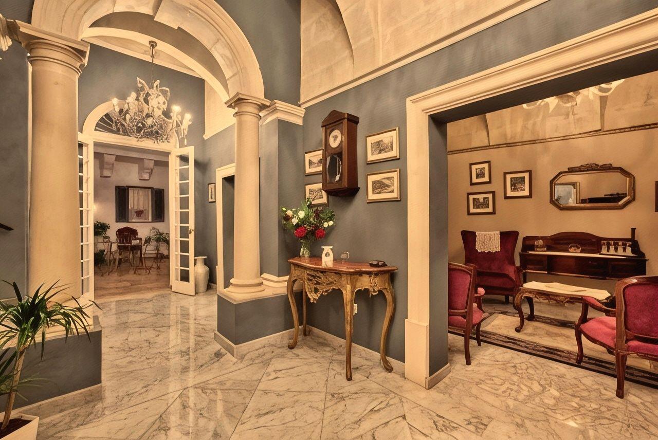 Julina Boutique Living 26/43
