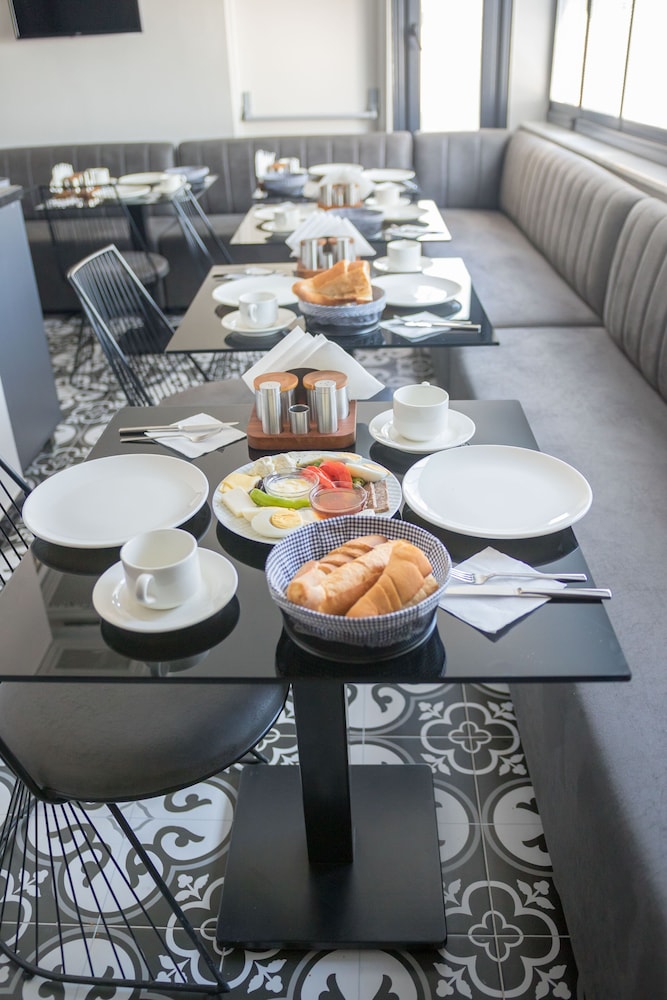 Mardia Hotel 18/29