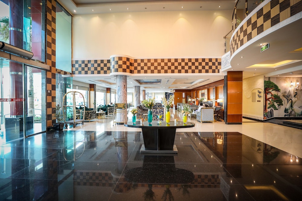 فندق ميرال كراون(Meral Crown Hotel) 4/62