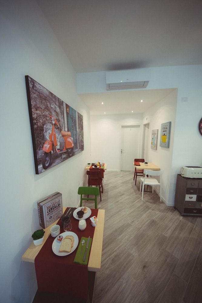 Vantaggio Suites & Apartments 22/39