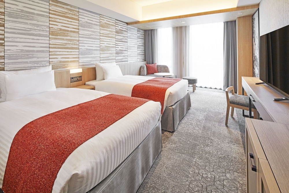 STANDARD, TWIN BEDS, CITY VIEW