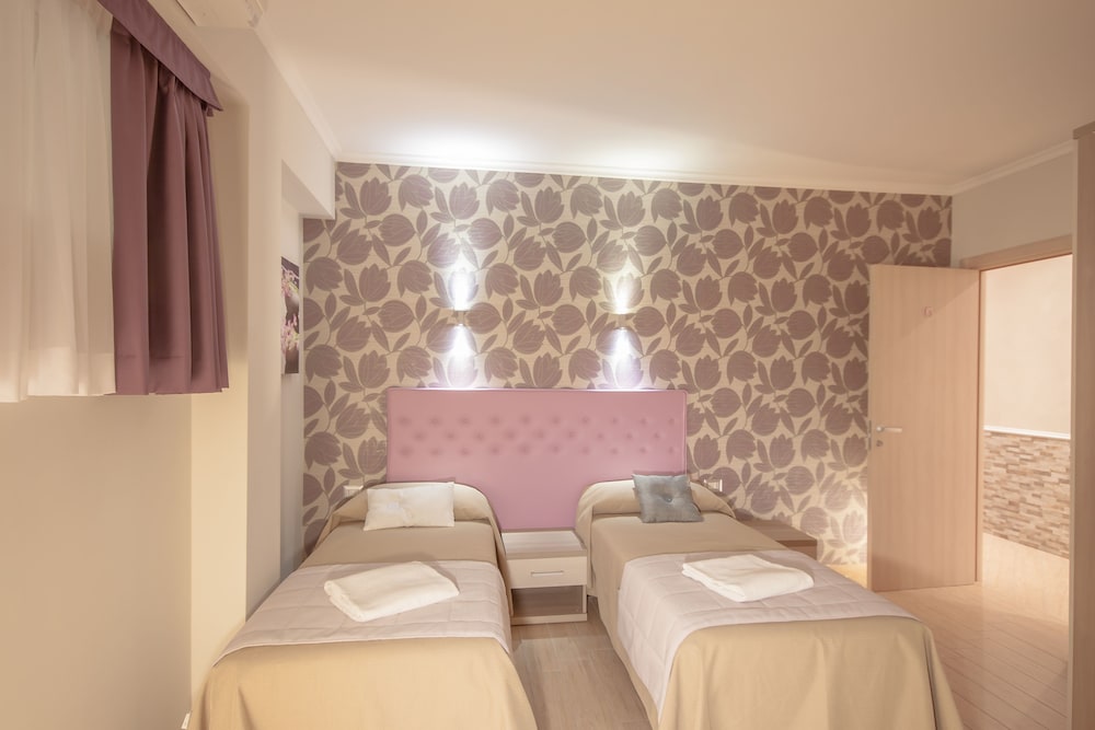 Rome King Suite 24/69