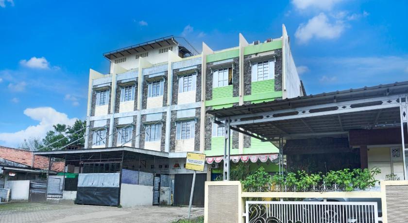 Hotel O Ilir Timur I Near Rsud Siti Fatimah Az-Zahra Formerly Lumendiva Suite in PALEMBANG