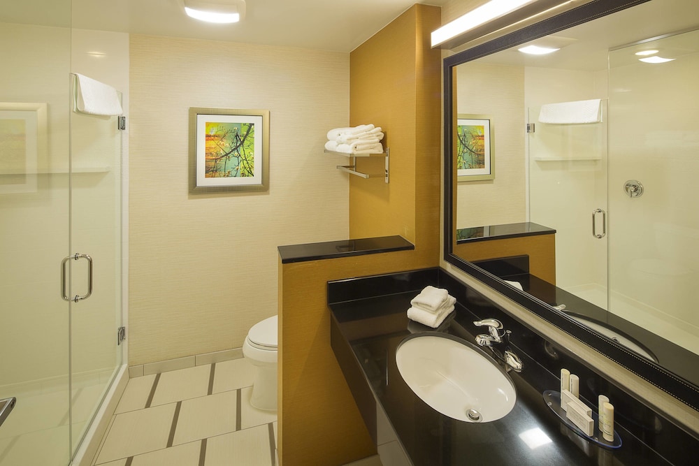 Fairfield Inn And Suites Monaca 33/35