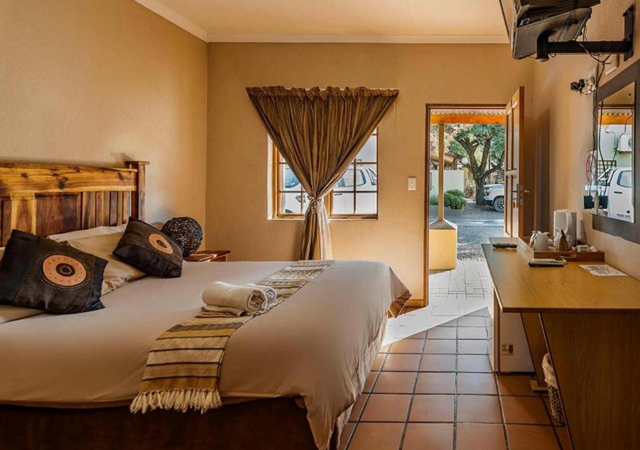 Kuruman Hotel by Country Hotels 13/39