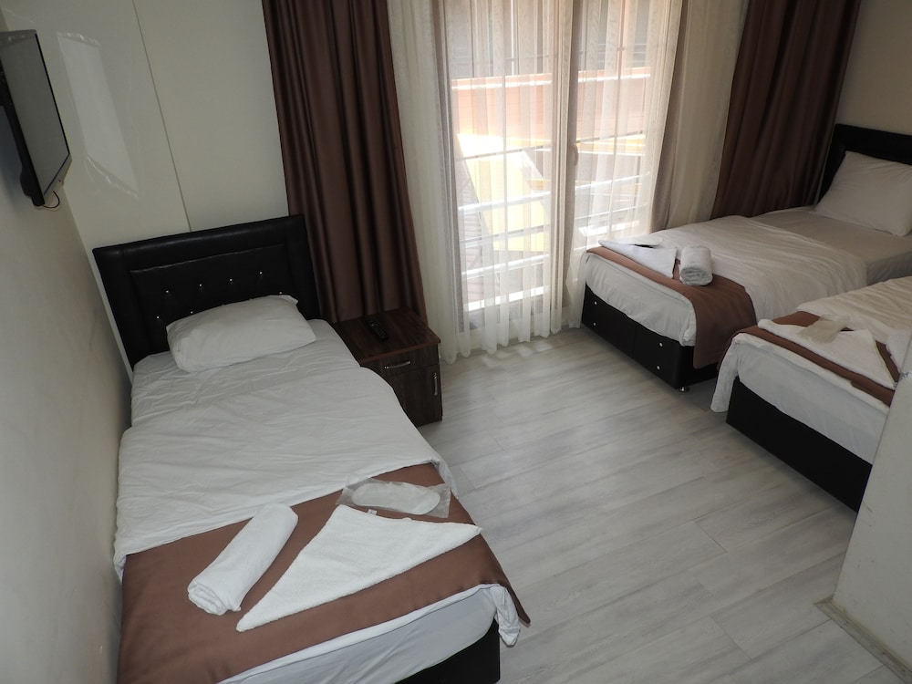 Poyraz Hotel 13/50