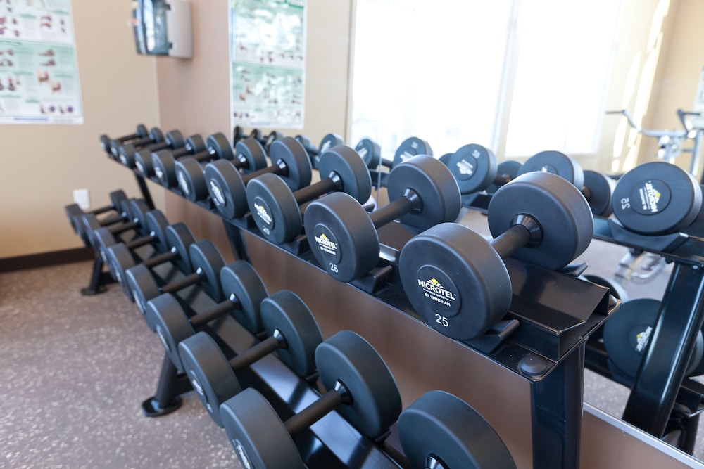 Microtel Inn & Suites By Wyndham Bonnyville 27/43