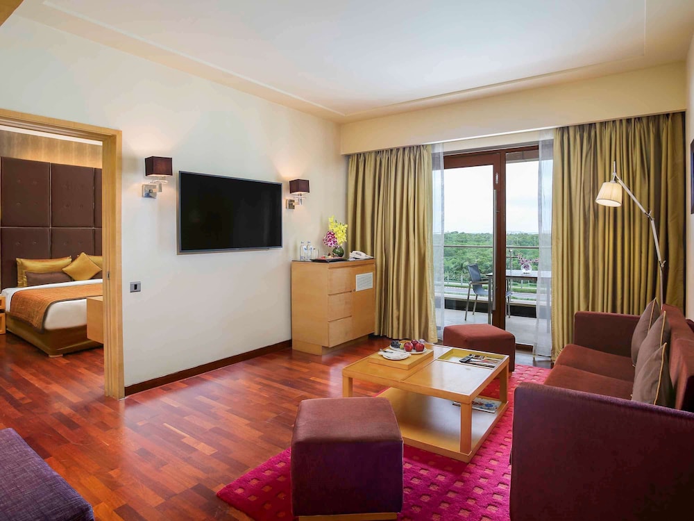 NOVOTEL HYDERABAD AIRPORT 48/71