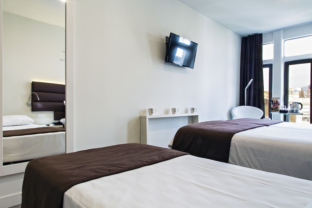 1881 Barcelona Gran Rosellon Hotel 22/73