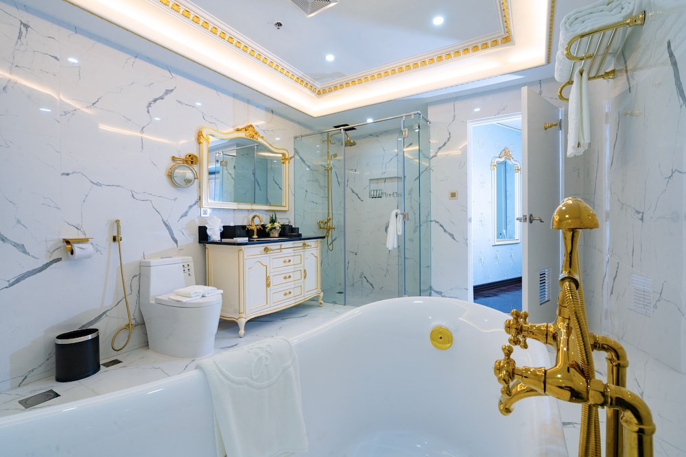 Lafaayette Luxury Suites Baguio 6/50