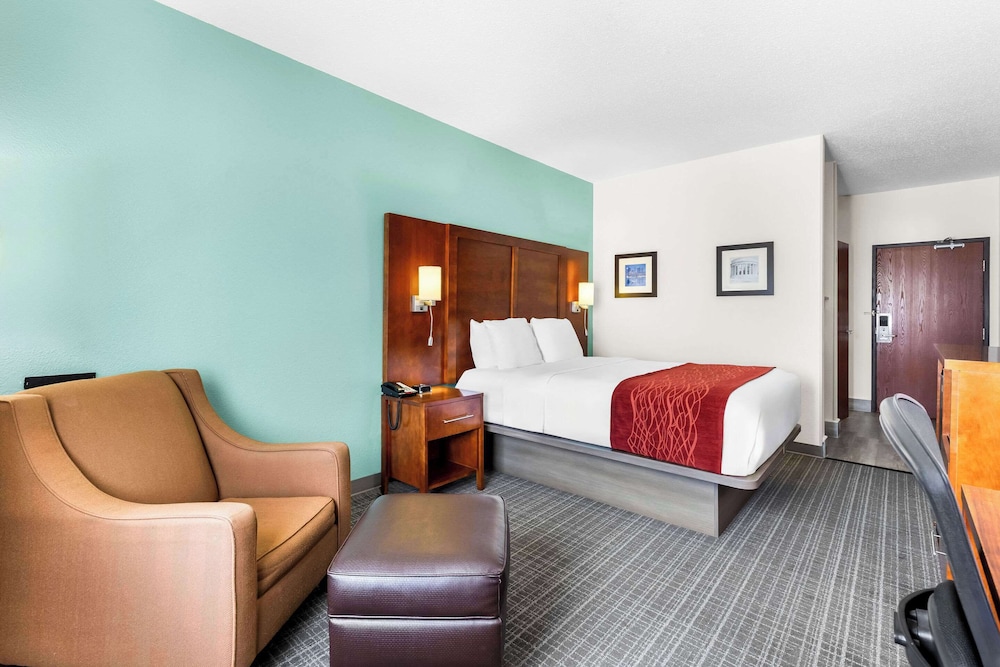 غرفة بسرير كوين لذوي الإعاقة، Comfort Inn Marion 2/5
