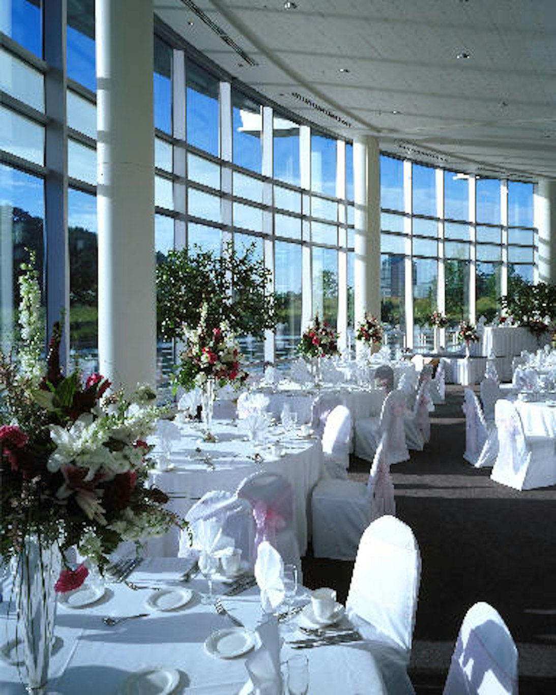 DoubleTree Suites by Hilton Hotel & Conference Center Chicago-Downers Grove 38/60