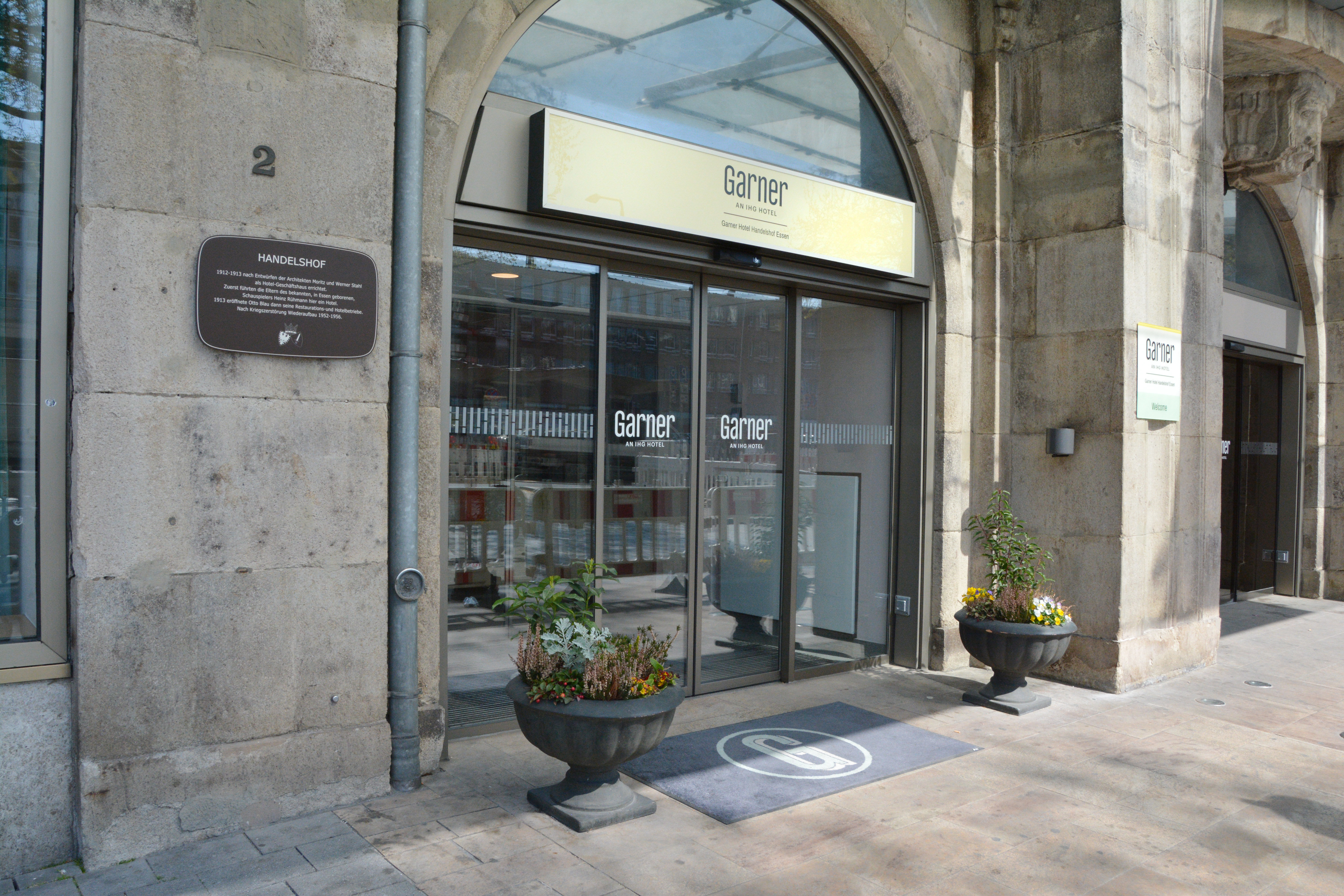 Garner Hotel Essen - Handelshof by IHG 2/85
