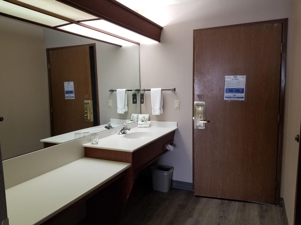 Shilo Inn Suites Salem 35/37