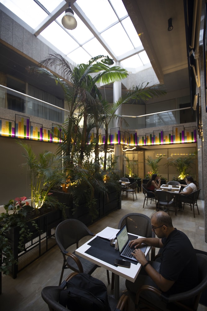EL SHEIKH SUITES 43/60