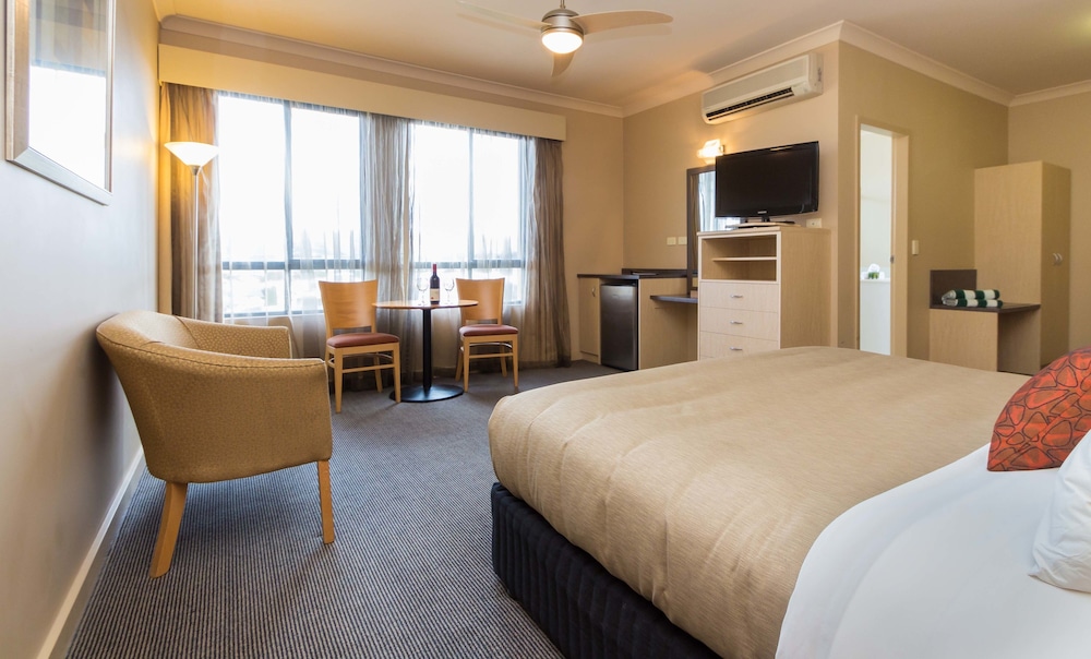 Discovery Resorts - McCracken Country Club 27/44