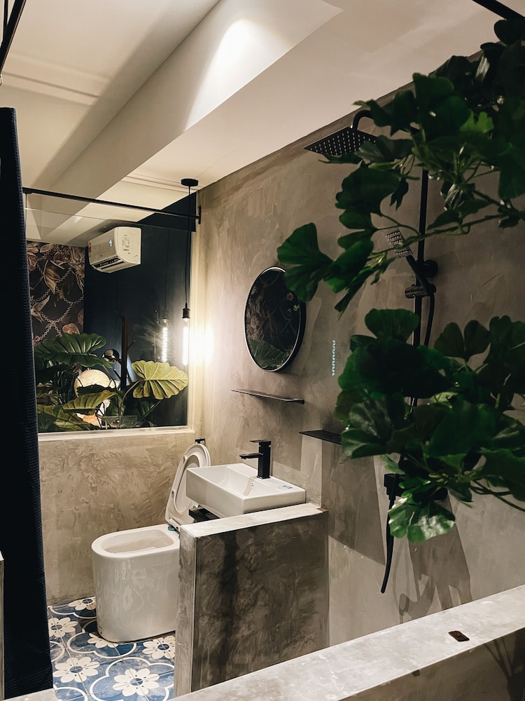 Hotel Chennai by Wink 4/59
