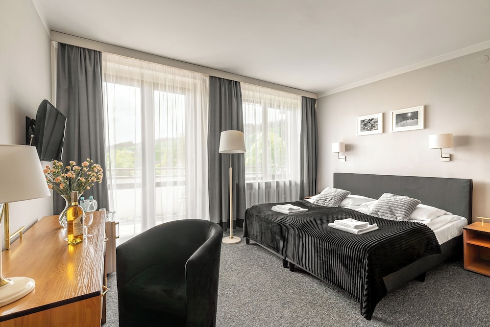 Hotel Helios 8/50