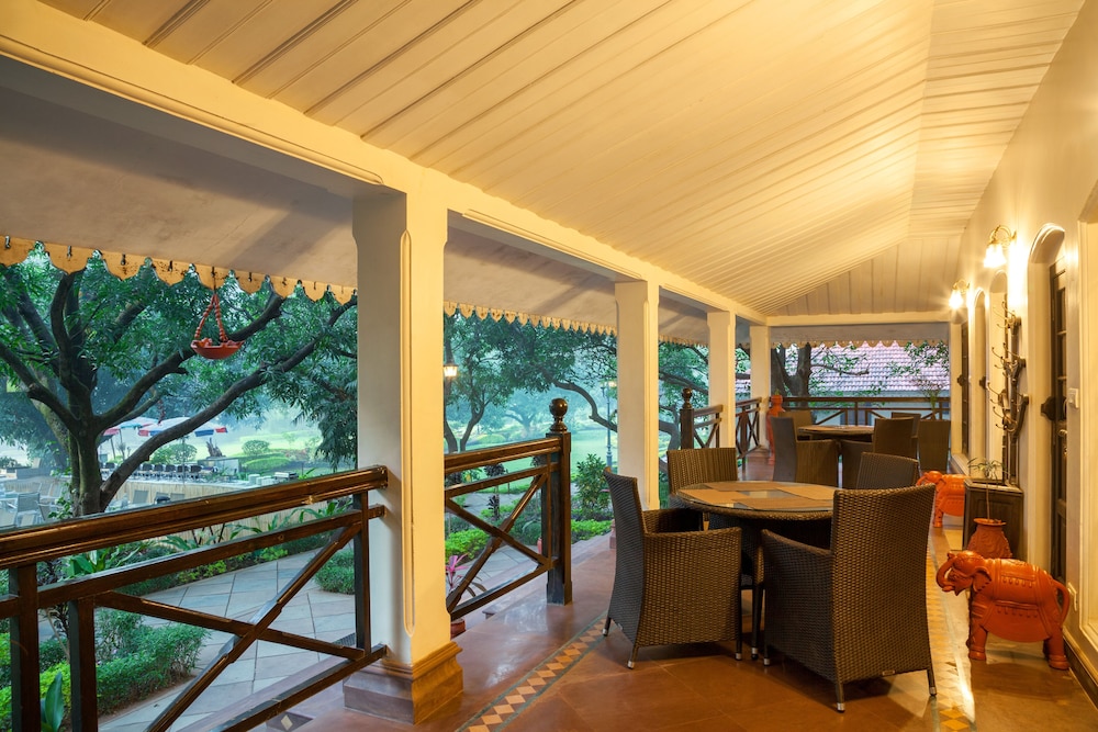 Welcomheritage Golf View 39/58