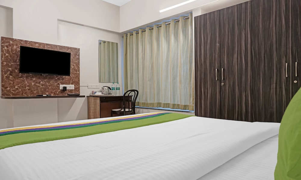 Fabhotel Ajay Inn Viman Nagar 19/37