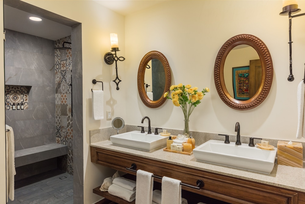The Residences At Hacienda Encantada 50/50