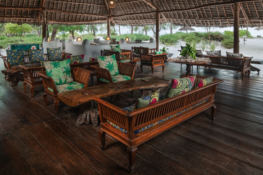 Hakuna Majiwe Beach Lodge 34/50