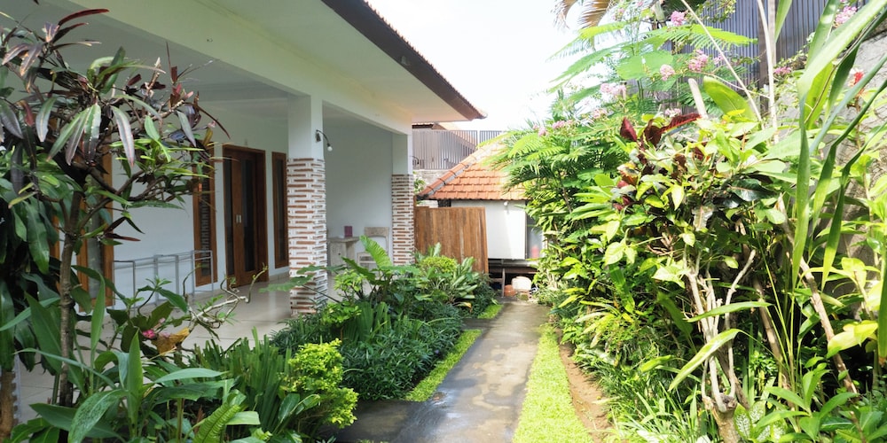 The Wina Guesthouse 2 50/59