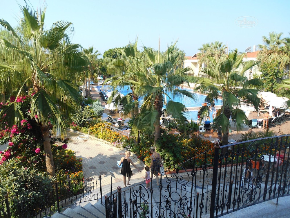 Concordia Celes Hotel 45/47