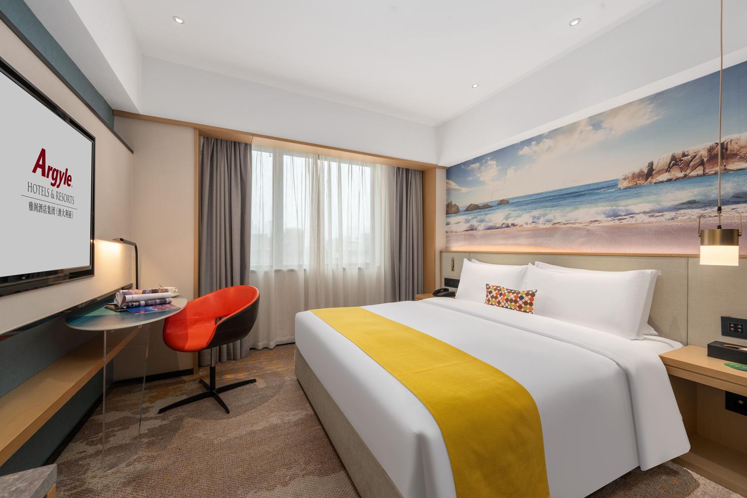 Superior, King Bed