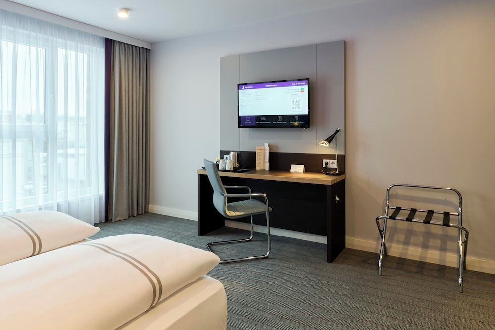 Premier Inn Stuttgart Zuffenhausen 34/44