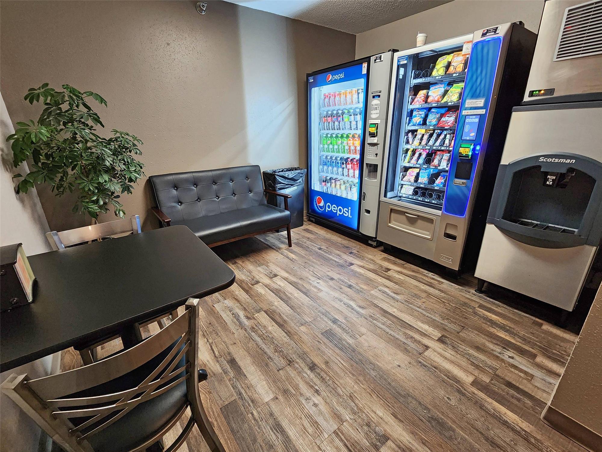 Park Inn by Radisson Ortonville MN 15/19
