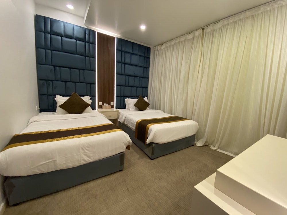فندق قصر العرين - طريق المدينة(Areen Palace Hotel - Almadina Road) 14/39
