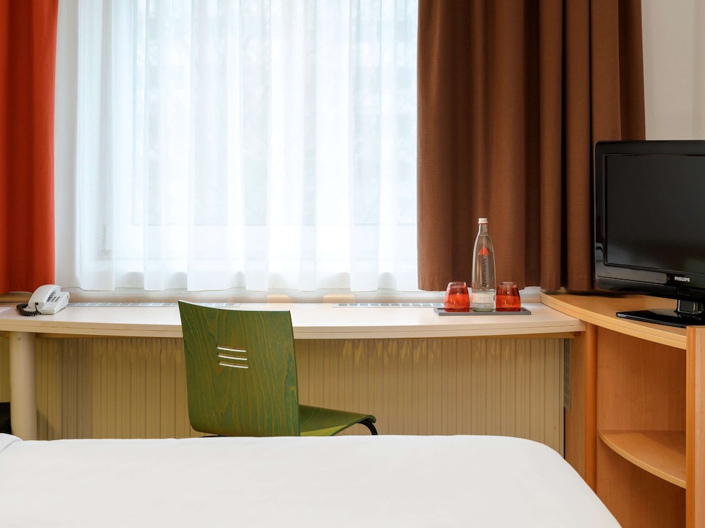 IBIS HANNOVER MEDICAL PARK 22/64