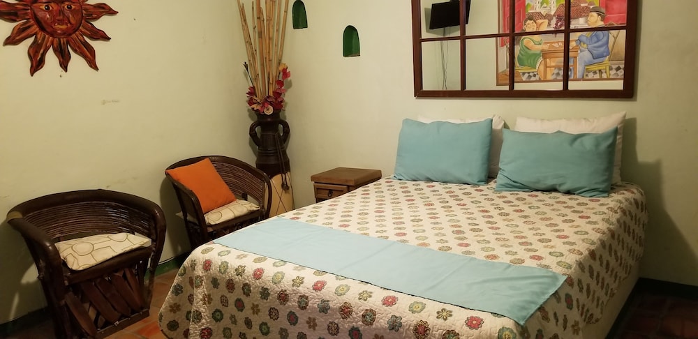 Cabo Inn Hotel 20/61