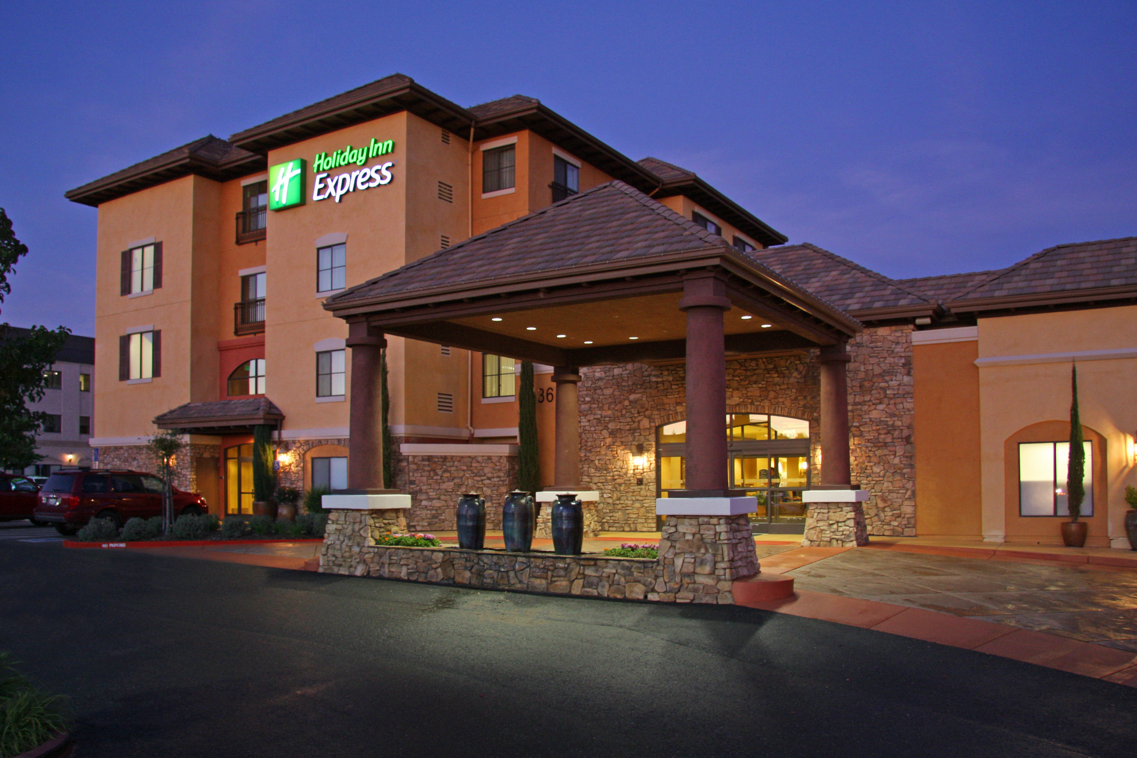 Holiday Inn Express Hotel And Suites el Dorado Hills in EL DORADO HILLS - CA