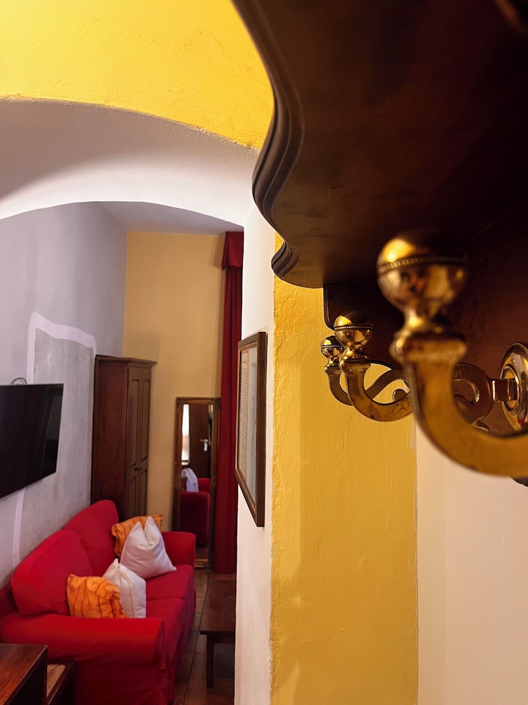Nizza Hotel 50/69