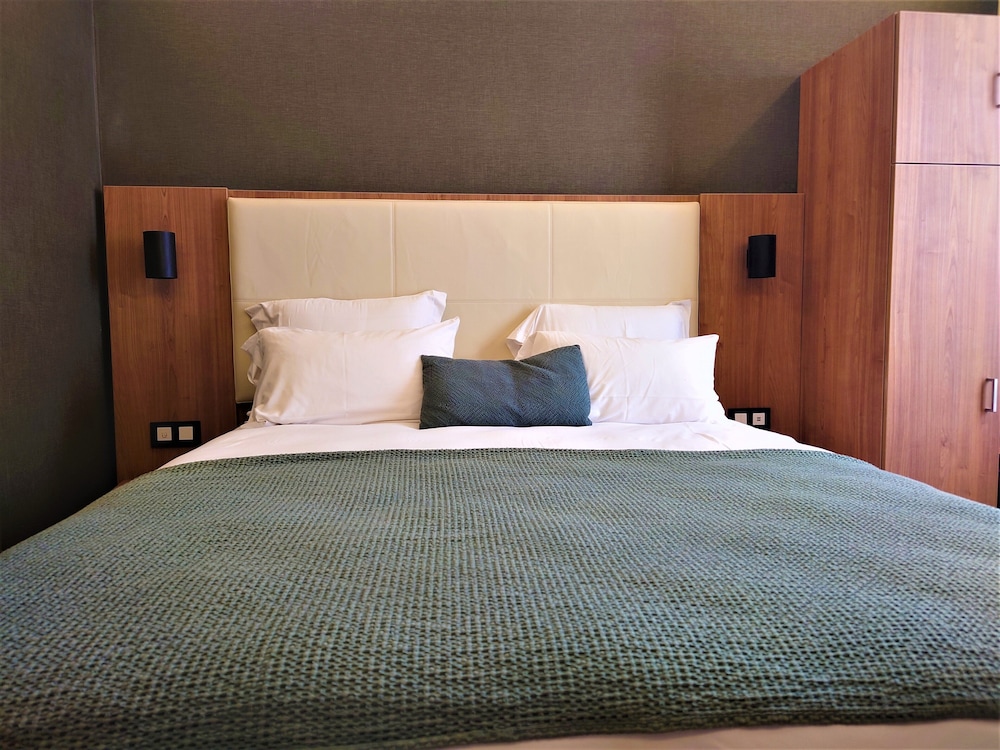 HOTEL CACTUS 21/49