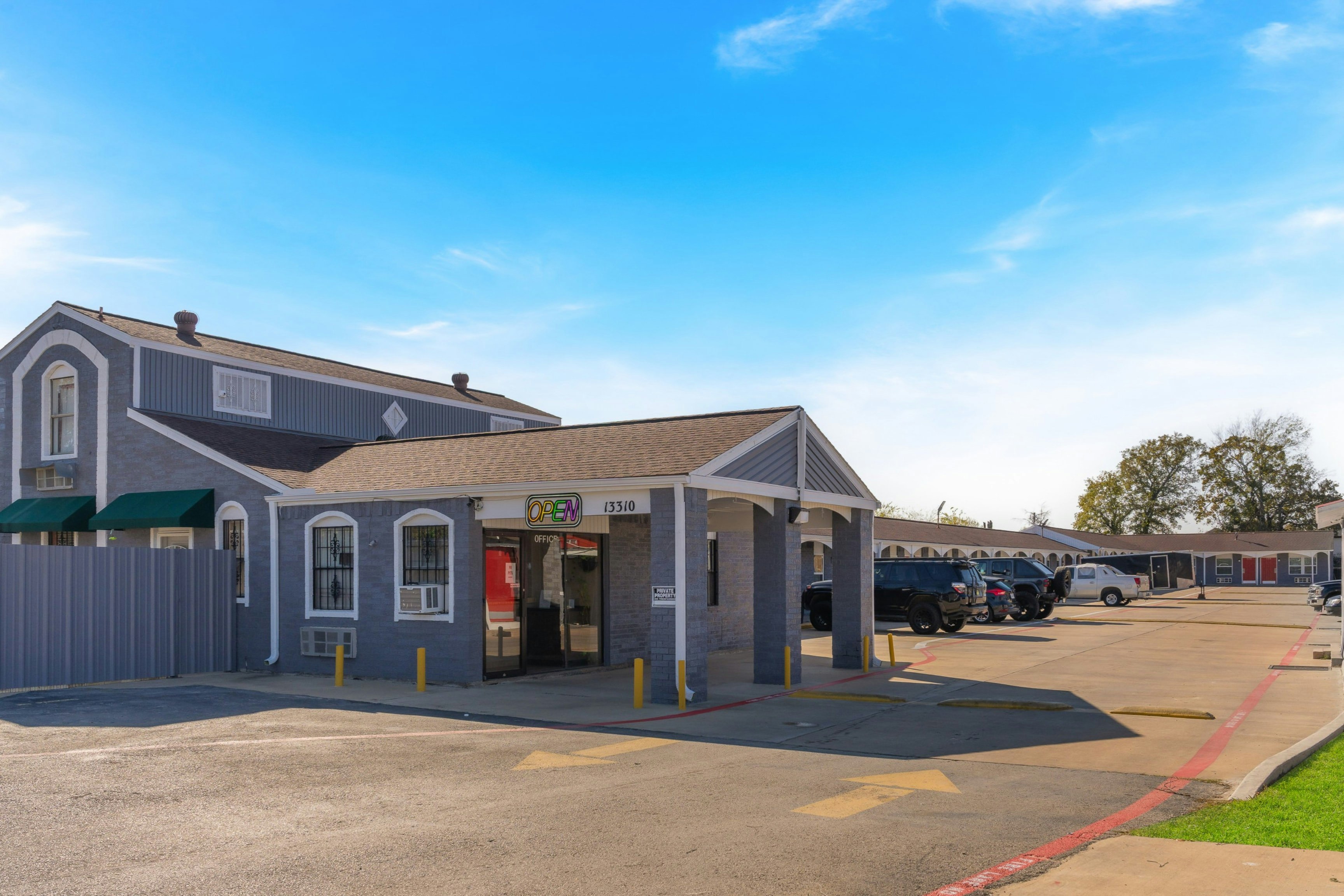 Golden Inn Dallas by Hotel O 31/50