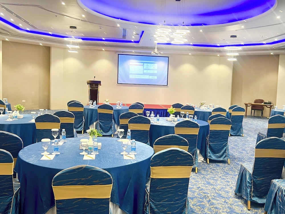 Rozana Hotel 42/50
