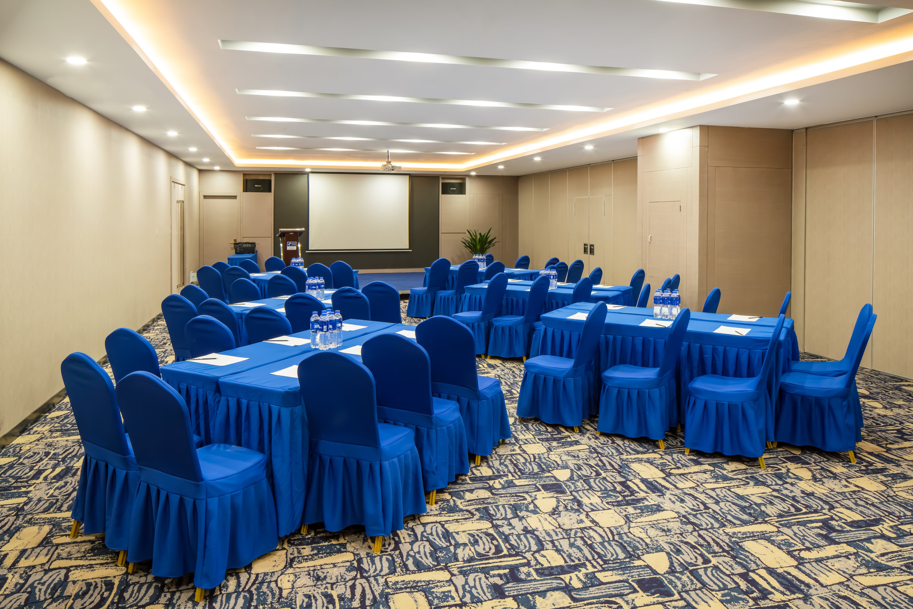 Holiday Inn Express SHENYANG NORTH STATION 19/36