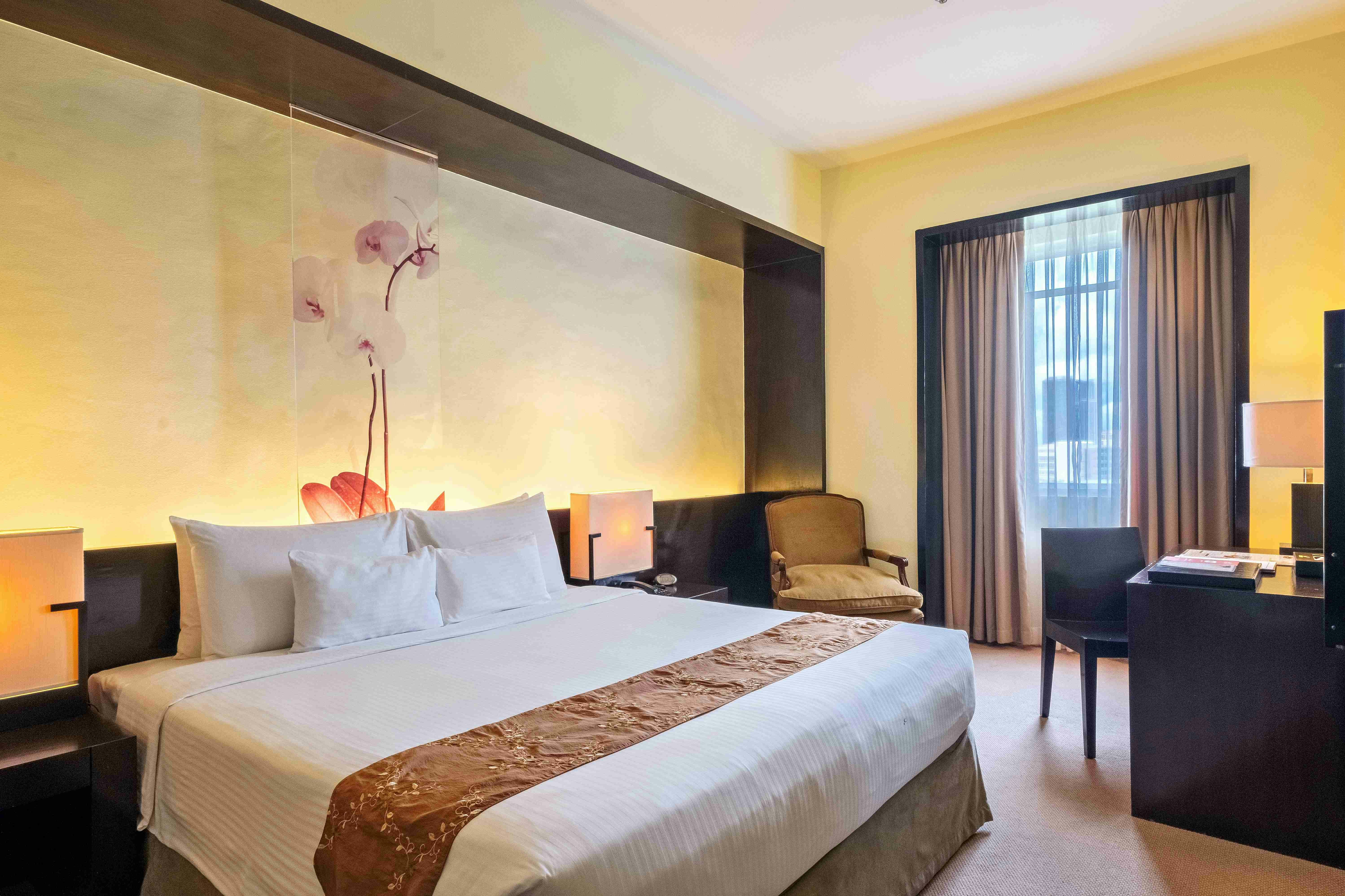 Waterfront Cebu City Hotel and Casino 6/38
