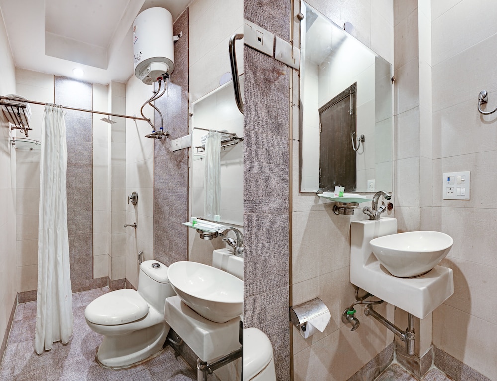 Hotel Amby Inn 47/50