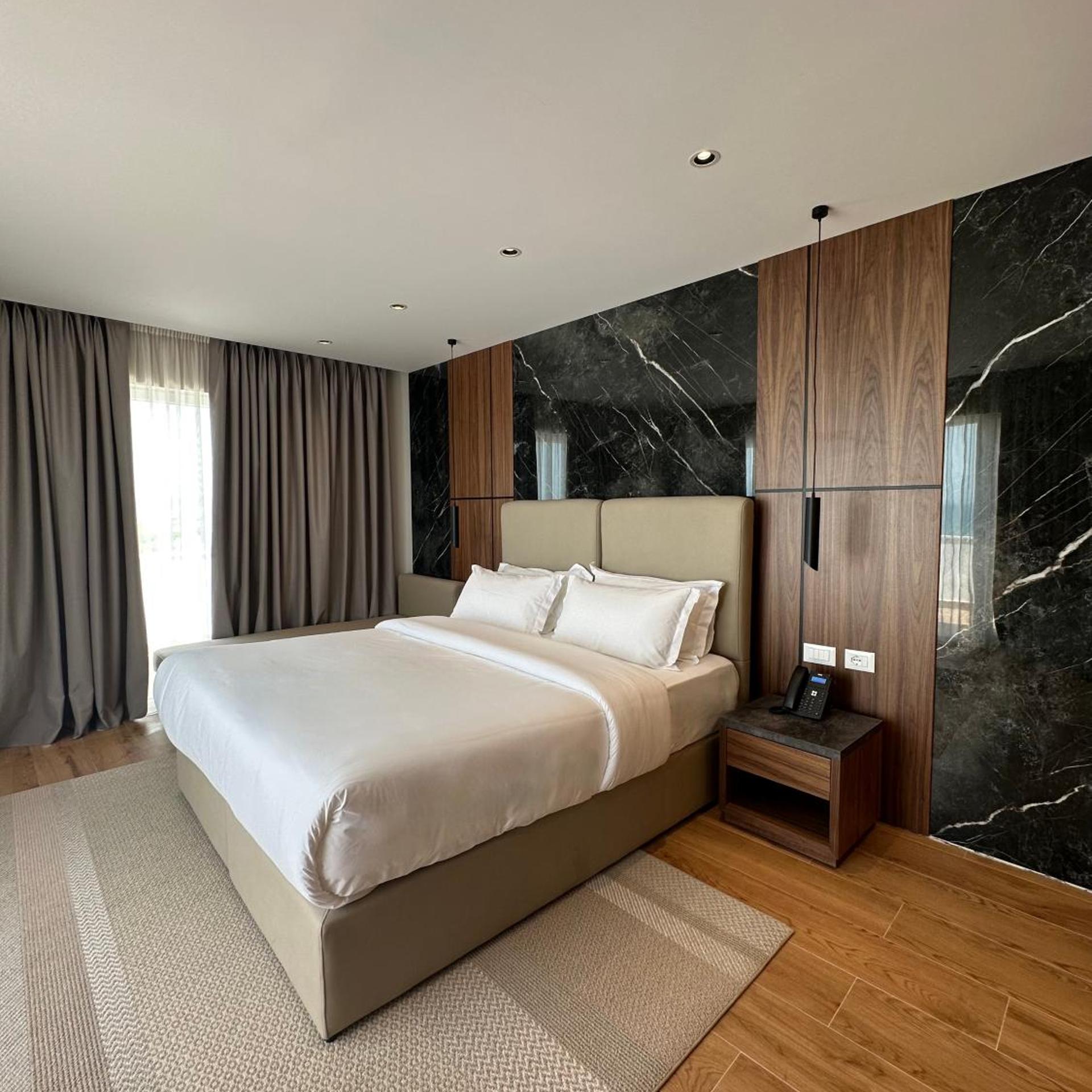 Hotel Klajdi Resort 12/92