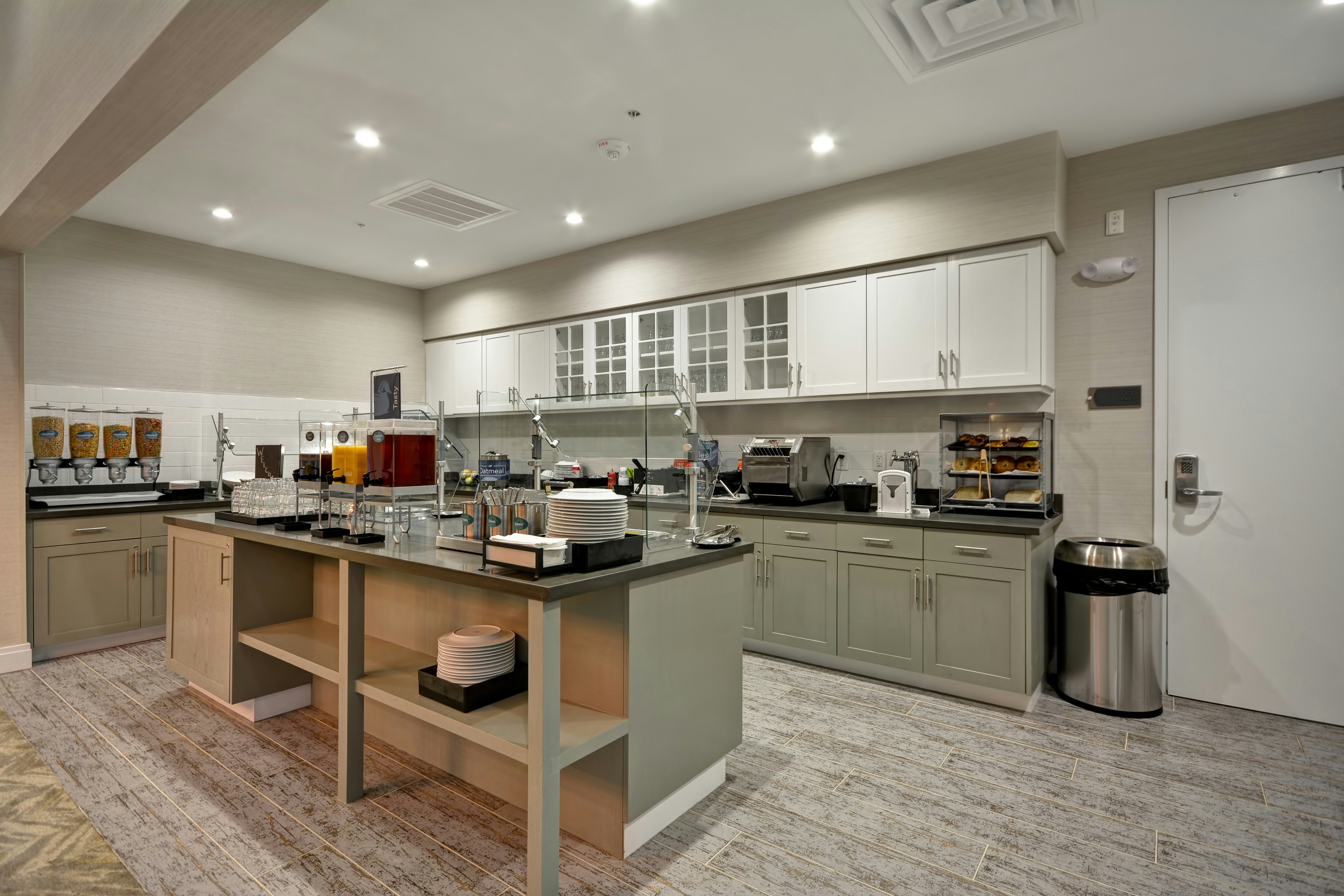 HOMEWOOD SUITES BY HILTON RALEIGH CARY I-40 40/52